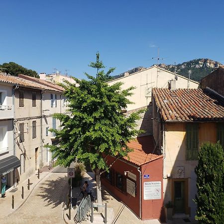 Mini Loft Apartment Cassis Luaran gambar